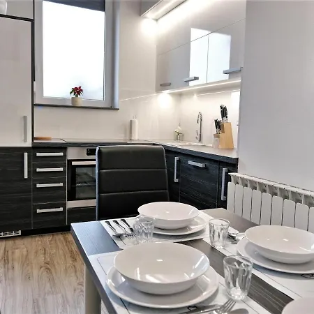 Apartma Nika *