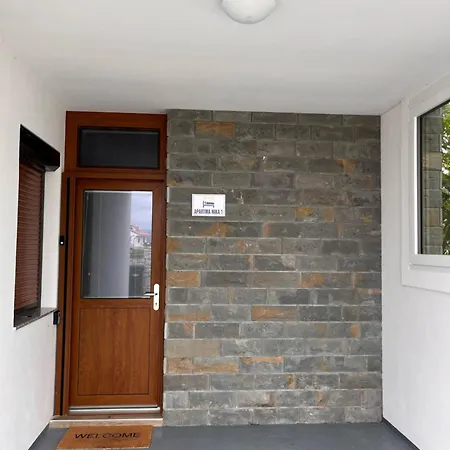 Apartma Nika