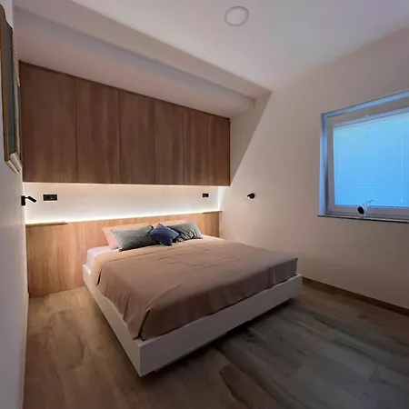 Apartma Nika *