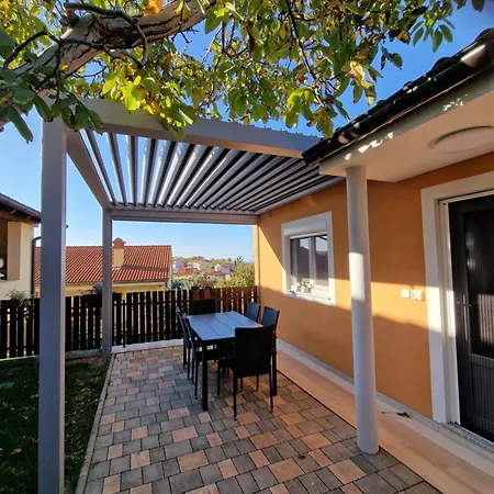 Apartmán Apartma Nika *