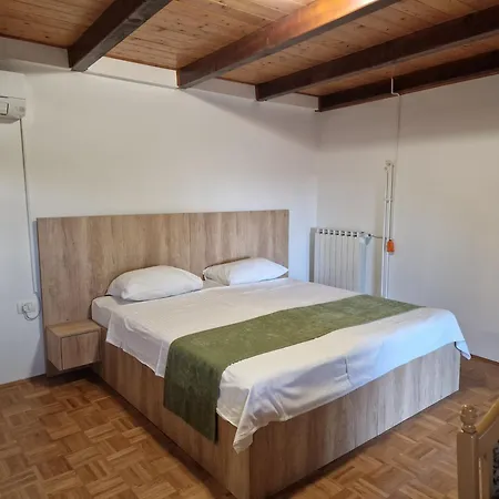 Apartma Nika Apartmán Pobegi