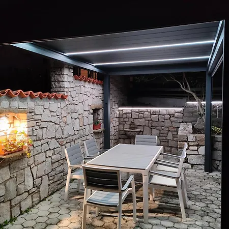 Διαμέρισμα Apartma Nika Pobegi