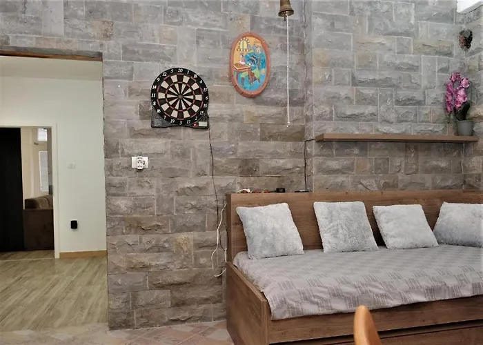 Apartma Nika 公寓 *